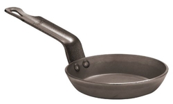 PÁNEV NA BLINY - ČERNÁ OCEL průměr 12 cm